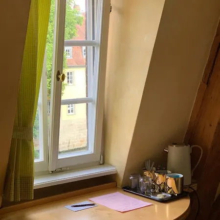 Πανσιόν Gaestehaus Zur Ehemaligen Mehlwaage Wohnen Und Geniessen 3*