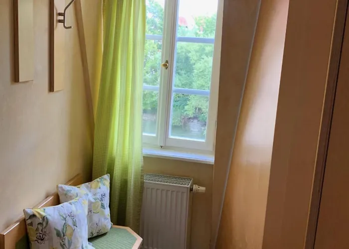 Gaestehaus Zur Ehemaligen Mehlwaage Wohnen Und Geniessen 3*